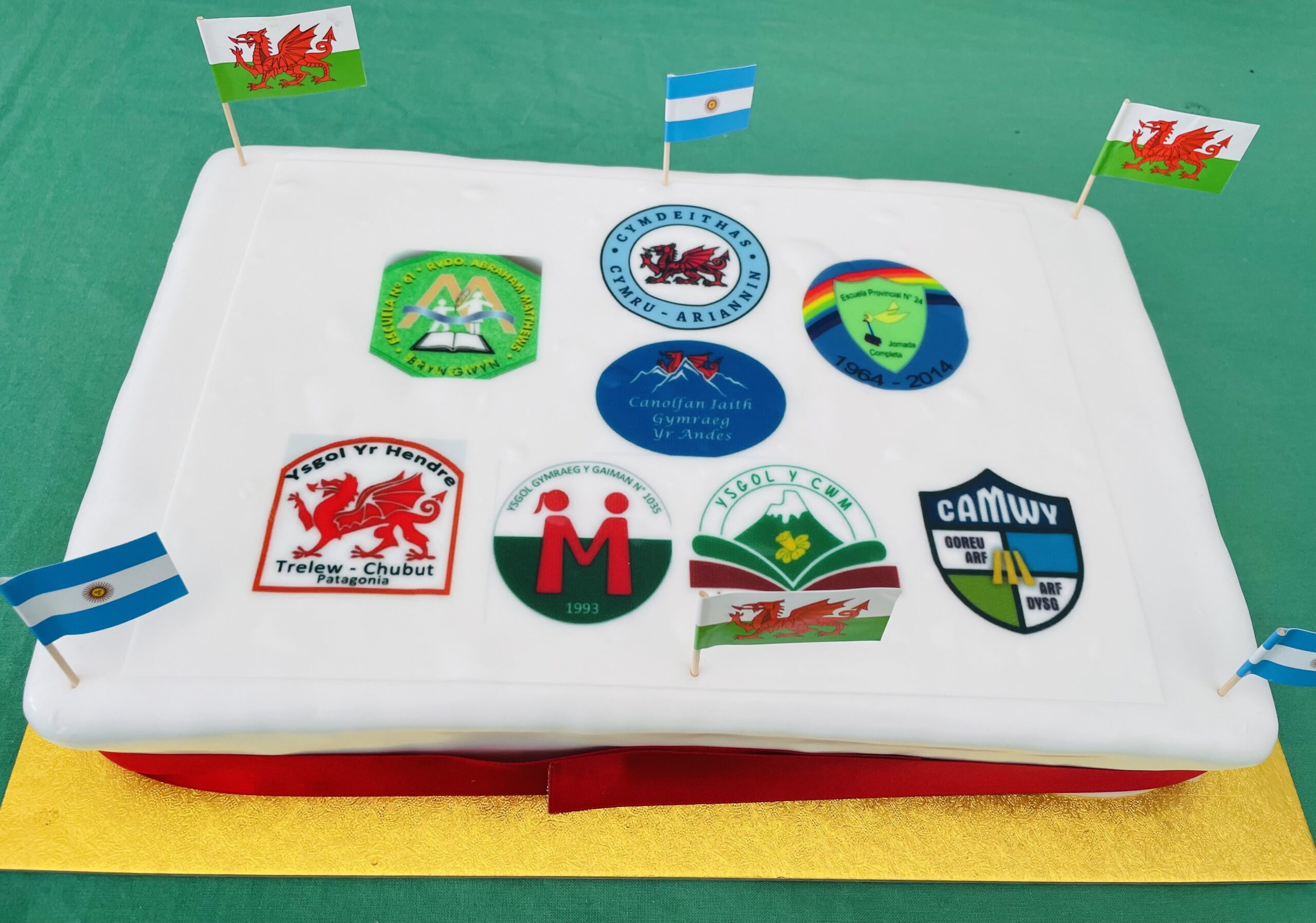 Cacen yn Eisteddfod Pontypridd, 2024